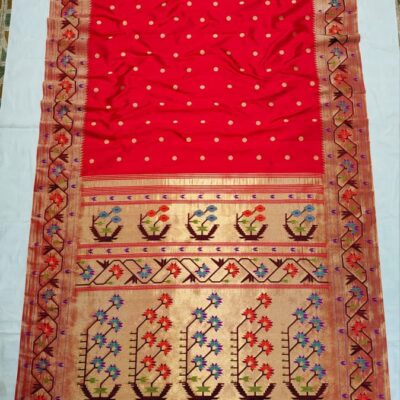 Aaswali border paithani saree